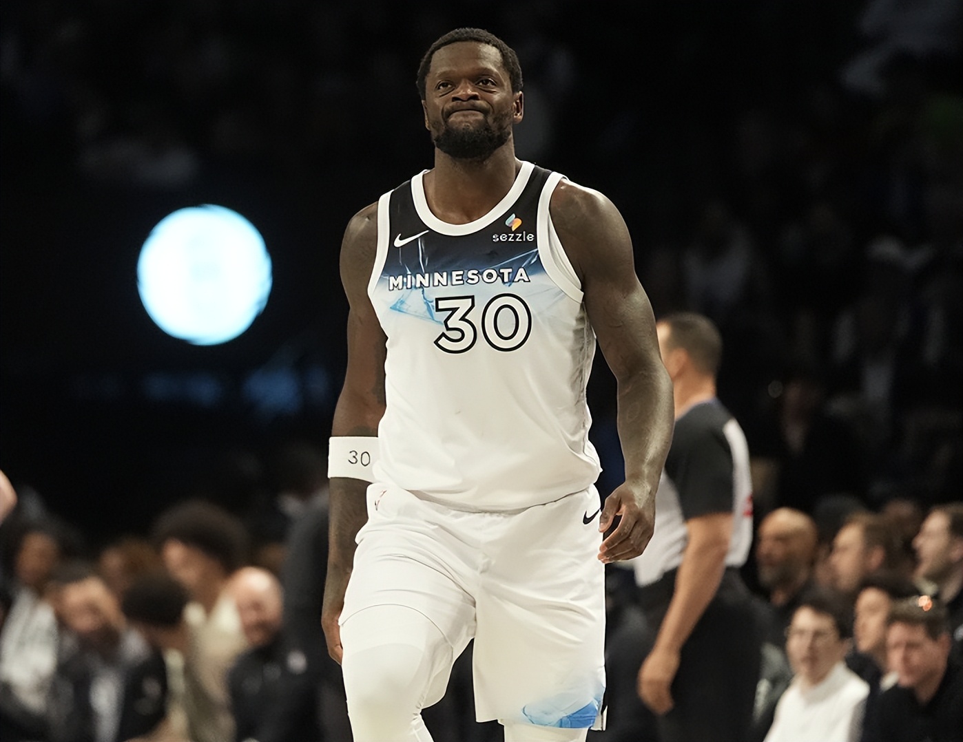 关于犹他爵士发布备战花絮，冲刺阶段遗憾出局，NBA季后赛任务艰巨，数据趋势出现新变化的信息