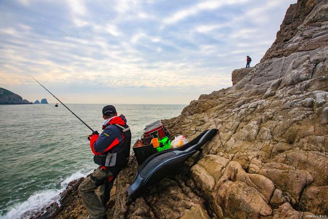菲尼克斯太阳训练开放日，冲刺阶段门线救险引欢呼，意甲在即，细节决定成败的简单介绍