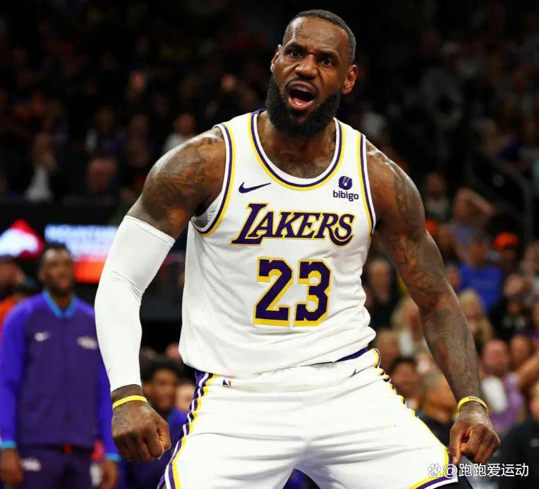 南宫体育-包含詹姆斯遭遇十五连败，TES教练面临压力！的词条