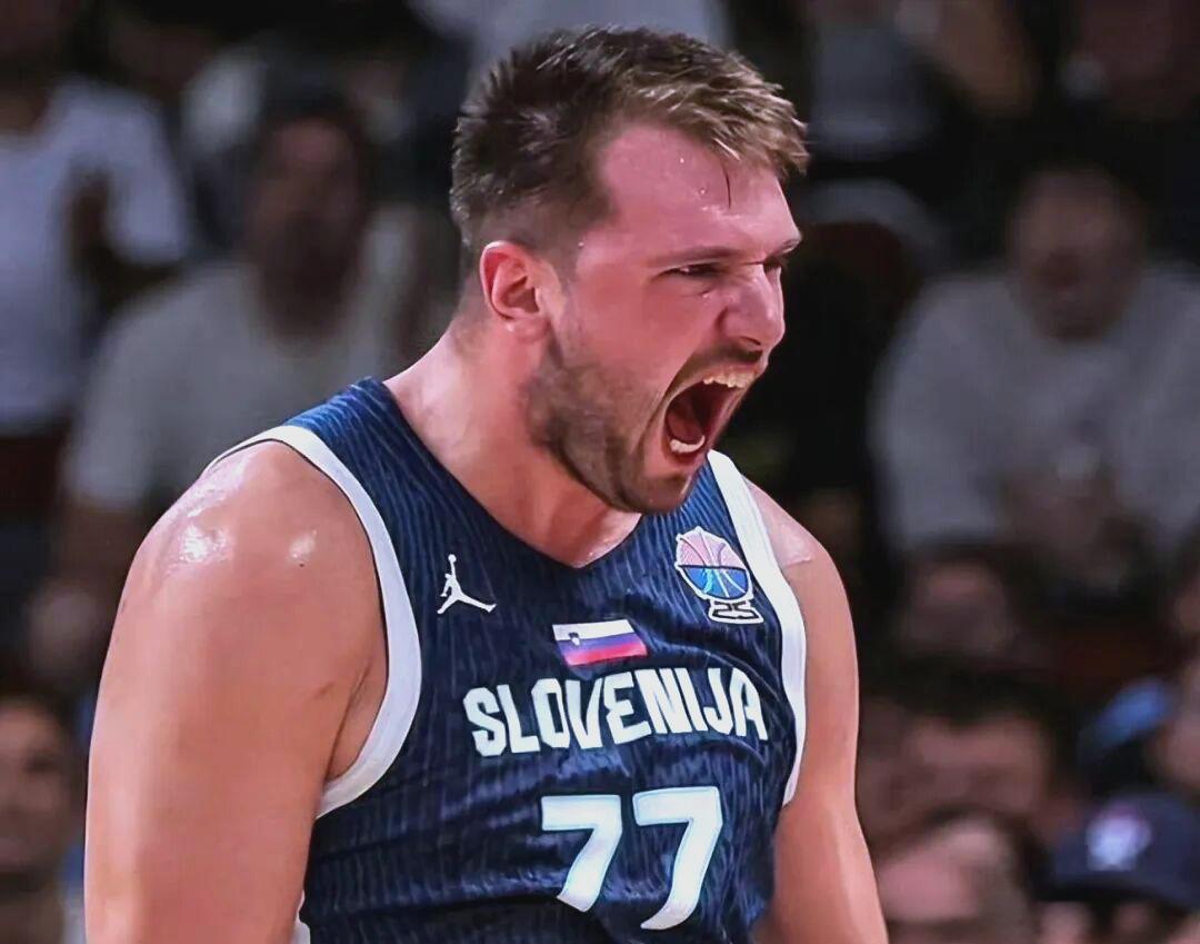 南宫体育- 东契奇绝杀带走胜利,21岁首次季后赛已比肩传奇 